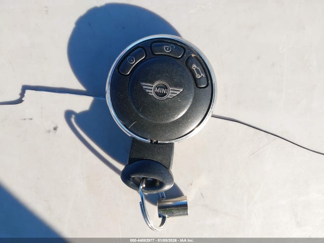 2011 MINI COOPER COUNTRYMAN WMWZB3C5XBWM29251 Photo 10