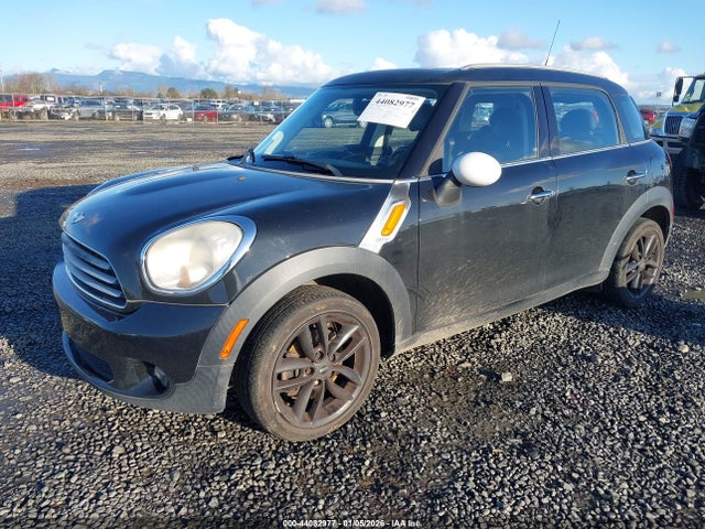2011 MINI COOPER COUNTRYMAN WMWZB3C5XBWM29251 Photo 1