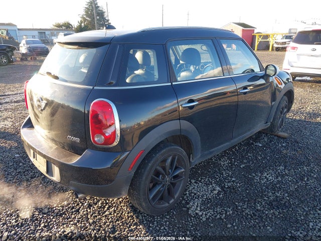 2011 MINI COOPER COUNTRYMAN WMWZB3C5XBWM29251 Photo 3