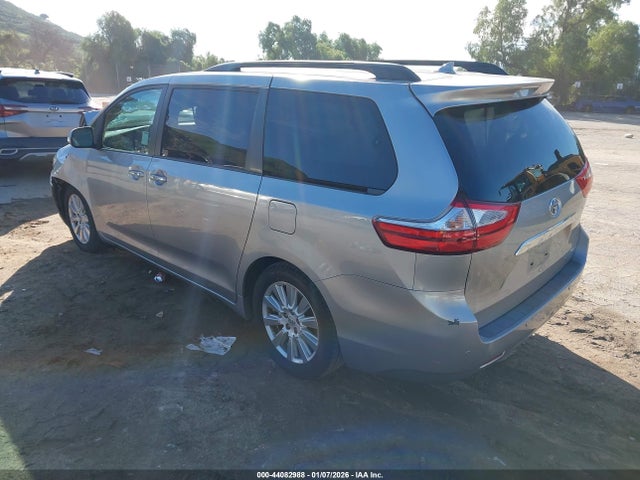 5TDYZ3DC2HS809894 Toyota Sienna Limited Premium 7 Passenger