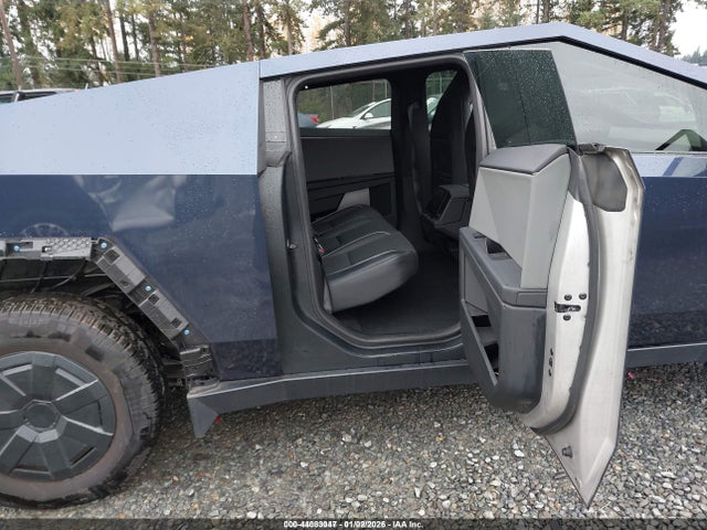 2025 TESLA CYBERTRUCK 7G2CEHED9SA073343 Photo 7