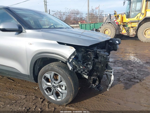Продажа на аукционе авто 2025 Kia Seltos Lx, vin: KNDEPCAA6S7735747, номер лота: 44083056
