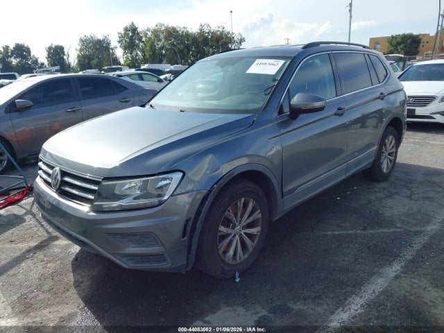 44083062 :رقم المزاد ، 3VV3B7AX9JM065022 vin ، 2018 Volkswagen Tiguan 2.0t Se/2.0t Sel مزاد بيع