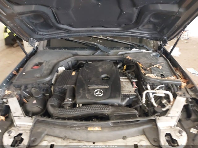 44083069 :رقم المزاد ، WDDZF4KB1HA102012 vin ، 2017 Mercedes-benz E 300 4matic مزاد بيع