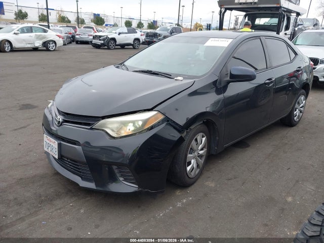 Toyota COROLLA LE 2016 5YFBURHE2GP516135 Image 2