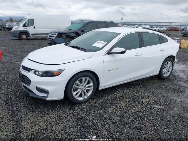 1G1ZD5STXJF130083 Chevrolet MALIBU LT