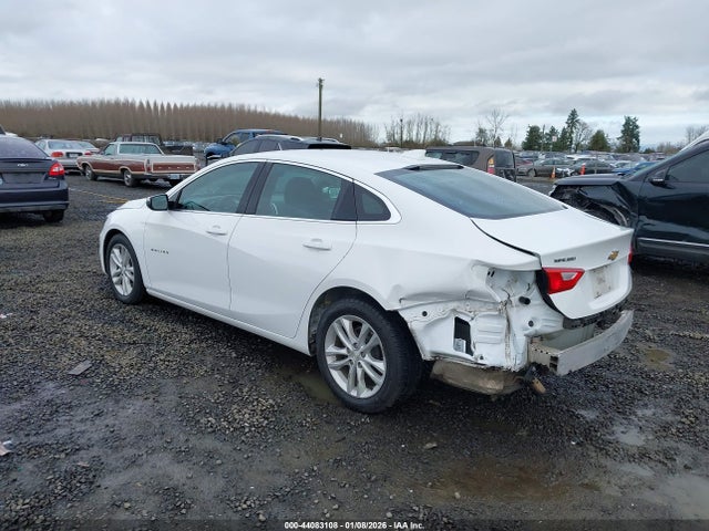 1G1ZD5STXJF130083 Chevrolet MALIBU LT