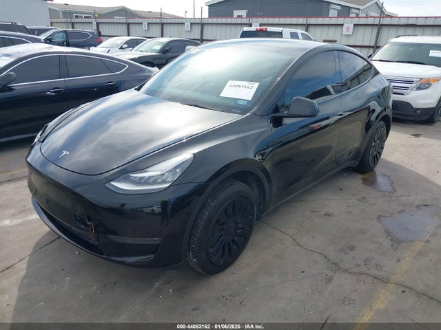 Продажа на аукционе авто 2023 Tesla Model Y Awd/long Range Dual Motor All-wheel Drive, vin: 7SAYGDEE5PA088212, номер лота: 44083162