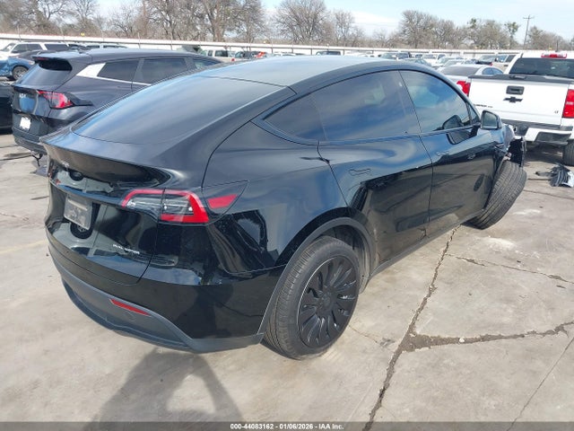 Продажа на аукционе авто 2023 Tesla Model Y Awd/long Range Dual Motor All-wheel Drive, vin: 7SAYGDEE5PA088212, номер лота: 44083162