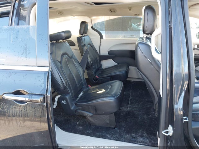 2019 Chrysler Pacifica Limited მანქანა იყიდება აუქციონზე, vin: 2C4RC1GG2KR731528, აუქციონის ნომერი: 44083185