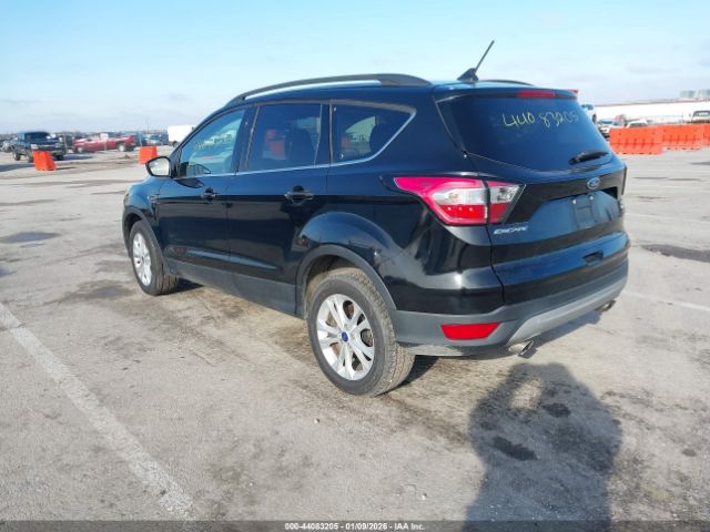 2018 FORD ESCAPE 1FMCU0GD8JUB09189 Photo 2
