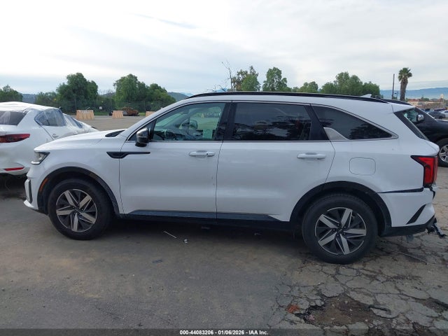 5XYRL4LC0NG134777 KIA SORENTO S