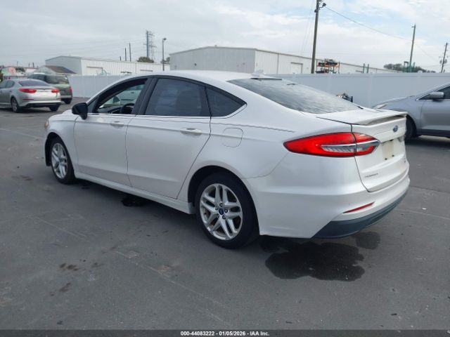 2019 FORD FUSION 3FA6P0HD8KR162500 Photo 2