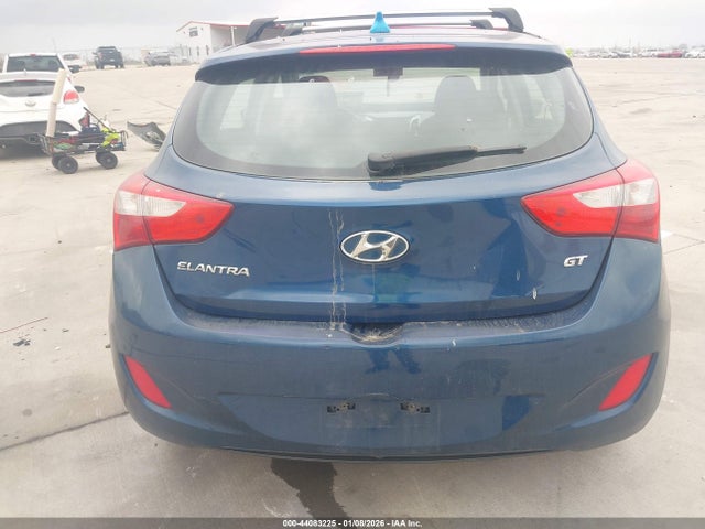 Hyundai ELANTRA GT 2016 KMHD35LH2GU268151 Image 16