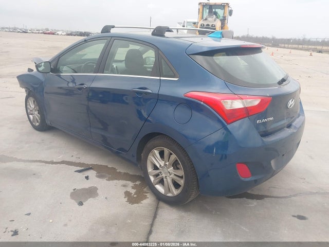 Hyundai ELANTRA GT 2016 KMHD35LH2GU268151 Image 3