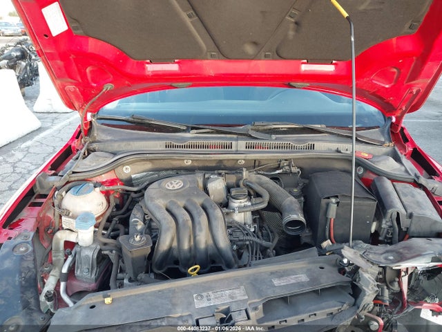 3VW1K7AJ1FM345118 Volkswagen Jetta 2.0l S