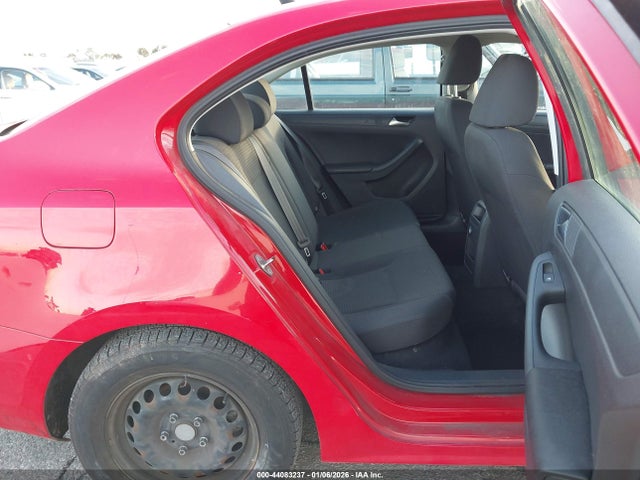 3VW1K7AJ1FM345118 Volkswagen Jetta 2.0l S
