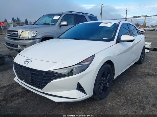 5NPLM4AG5MH030026 Hyundai ELANTRA SEL