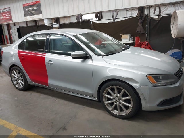 Продаж на аукціоні авто 2013 Volkswagen Jetta 2.5l Se, vin: 3VWBX7AJ9DM399978, номер лоту: 44083265