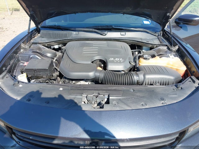 Продажа на аукционе авто 2017 Dodge Charger Se Rwd, vin: 2C3CDXBG1HH635101, номер лота: 44083266