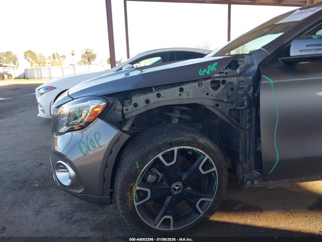 2020 MERCEDES-BENZ GLA 250 WDCTG4EB1LJ672877 Photo 5