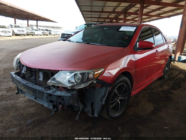 4T1BF1FK4EU835777 Toyota CAMRY SE