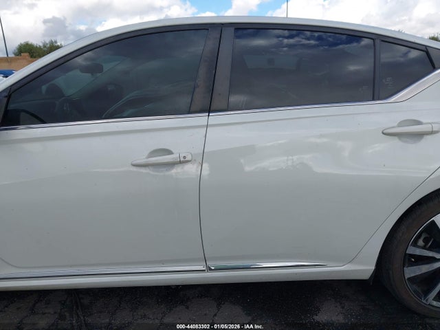 1N4BL4CV3NN367571 Nissan Altima Sr Fwd