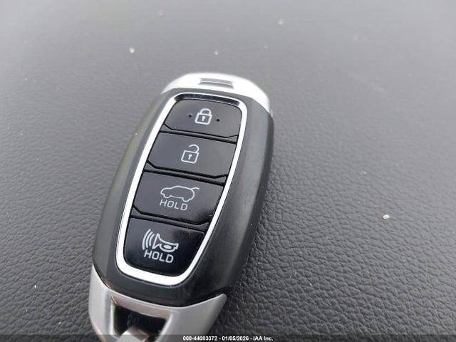 Auction sale of the 2020 Hyundai Santa Fe Sel, vin: 5NMS33AD0LH253035, lot number: 44083372