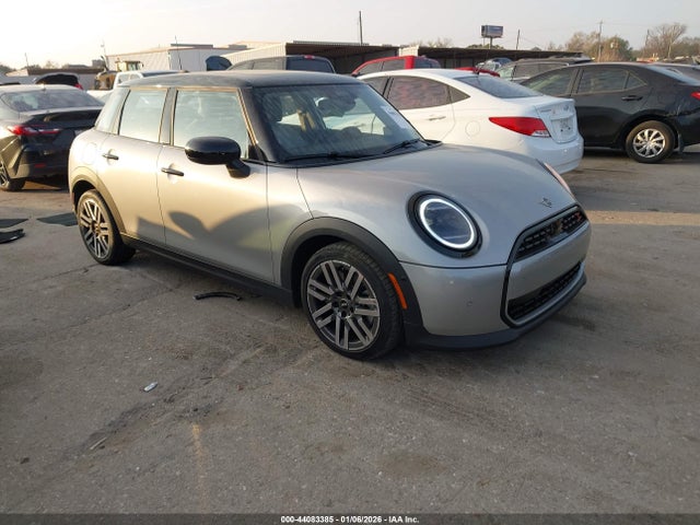 2025 MINI HARDTOP WMW53GD08S2W45886