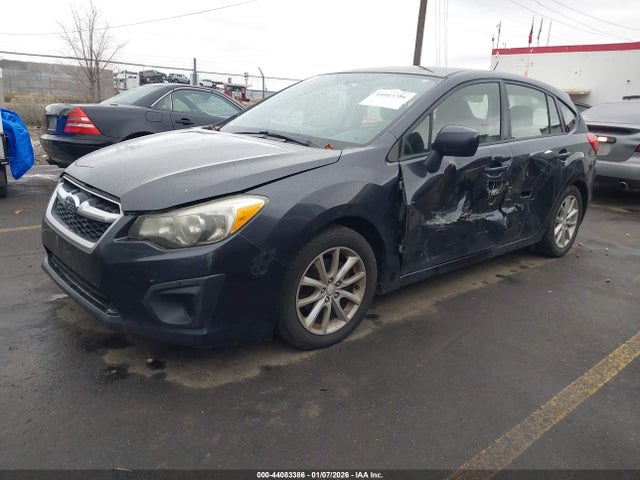 Subaru Impreza 2.0i Premium 2014 JF1GPAC68E8265893 Image 2