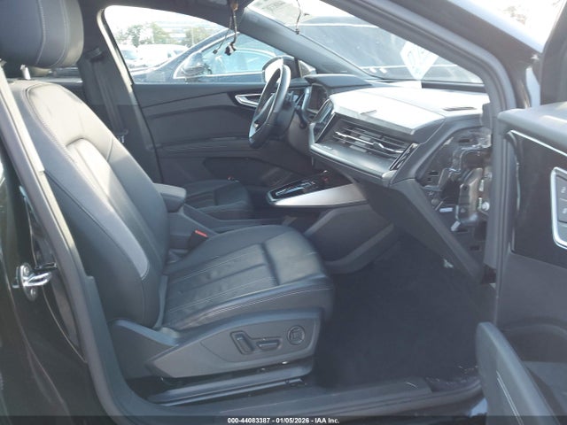 2024 AUDI Q4 E-TRON WA1LUBFZ2RP056507 Photo 4