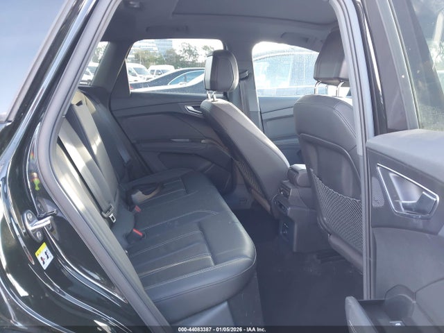 2024 AUDI Q4 E-TRON WA1LUBFZ2RP056507 Photo 7