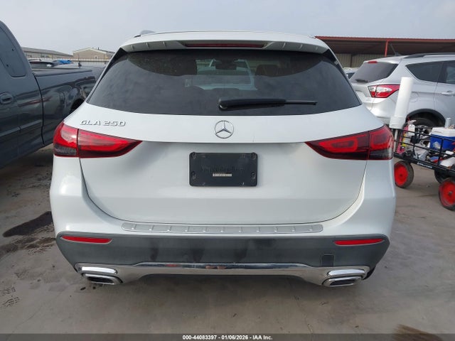 44083397 :رقم المزاد ، W1N4N4GB2MJ239978 vin ، 2021 Mercedes-benz Gla 250 مزاد بيع