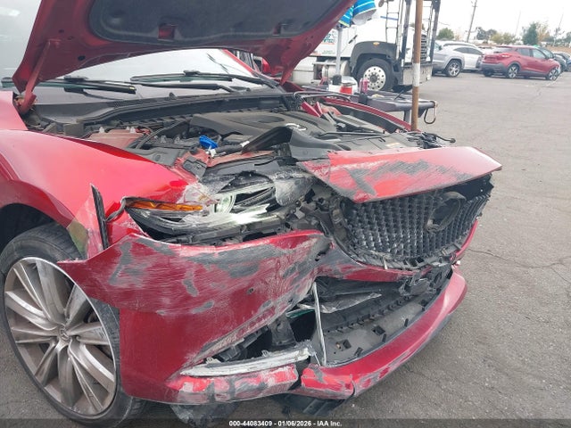 JM1GL1XY2M1613387 Mazda Mazda6 Signature