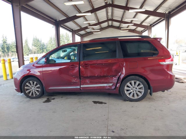 Toyota Sienna Xle 7 Passenger 2014 5TDDK3DC0ES094161 Image 13