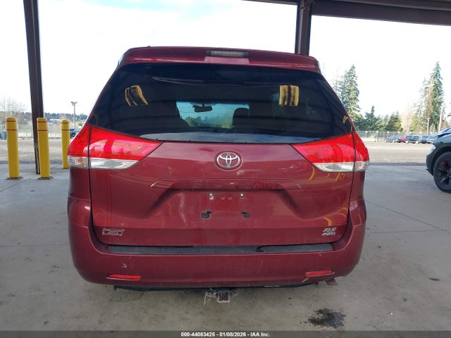 Toyota Sienna Xle 7 Passenger 2014 5TDDK3DC0ES094161 Image 15