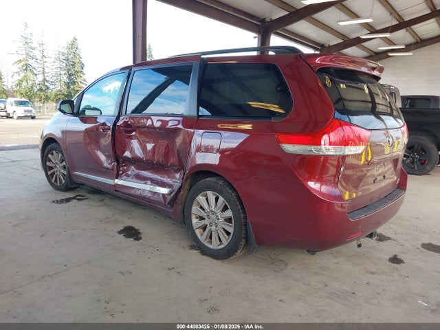 Toyota Sienna Xle 7 Passenger 2014 5TDDK3DC0ES094161 Image 3