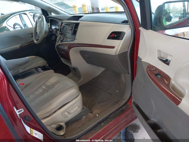 Toyota Sienna Xle 7 Passenger 2014 5TDDK3DC0ES094161 Image 5
