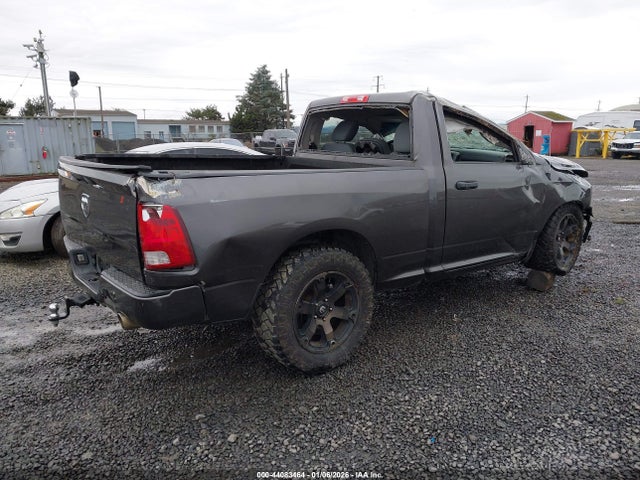 3C6JR7AT5GG154583 RAM 1500 Express