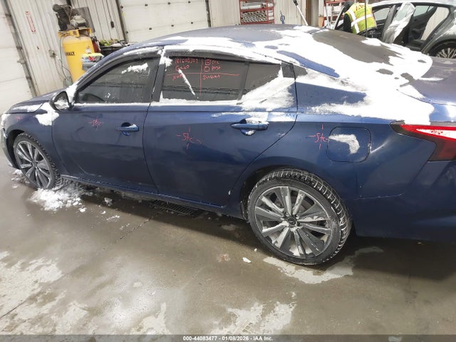 1N4BL4CW9MN307690 Nissan Altima Sr Intelligent Awd