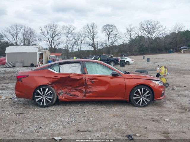 1N4BL4CV3NN358434 Nissan Altima Sr Fwd