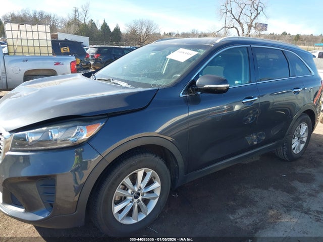 Продажа на аукционе авто 2019 Kia Sorento 2.4l Lx, vin: 5XYPG4A33KG529594, номер лота: 44083505
