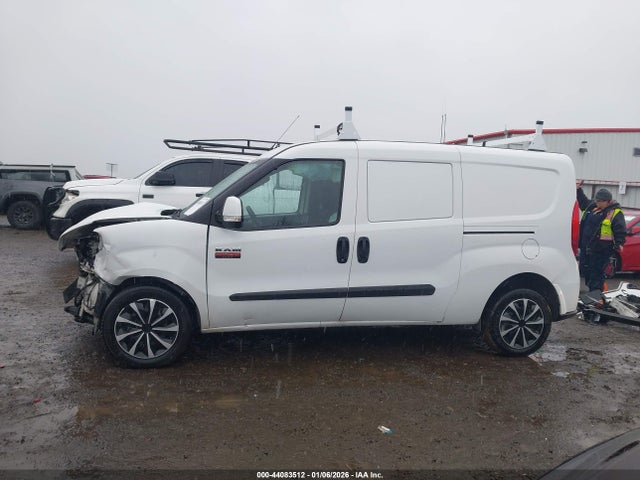 RAM Promaster City Tradesman Slt 2018 ZFBERFBB5J6H60524 Image 15