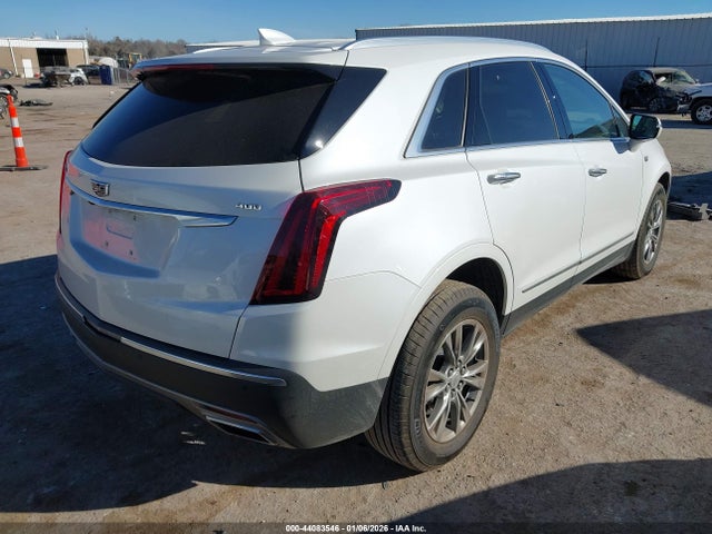 2021 CADILLAC XT5 1GYKNCRS5MZ130853 Photo 3