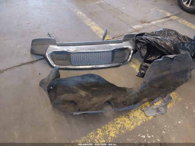 1C4RJEBG9HC626703 Jeep Grand Cherokee Limited 4x2