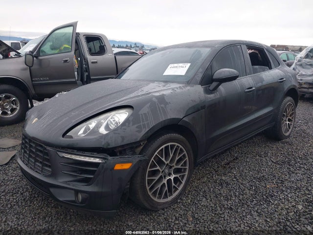 2018 PORSCHE MACAN WP1AA2A56JLB04210 Photo 1