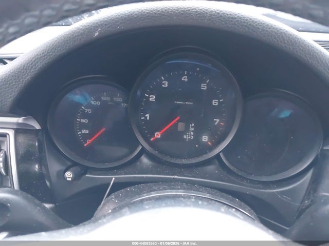 2018 PORSCHE MACAN WP1AA2A56JLB04210 Photo 6