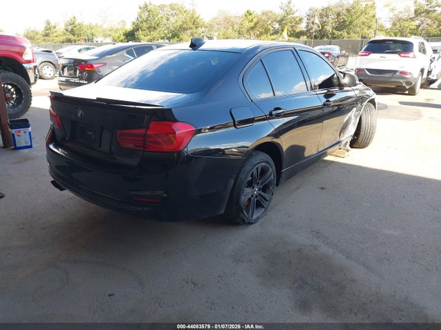 2018 BMW 330I WBA8B9C58JEE82732 Photo 3