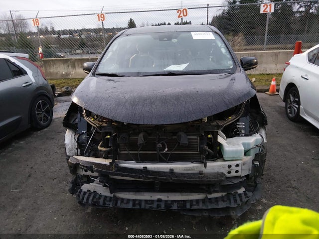 Toyota SIENNA LE 2021 5TDKRKEC2MS028978 Image 13