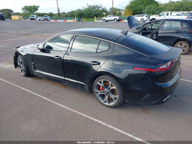 2018 KIA STINGER KNAE45LC1J6011257 Photo 2